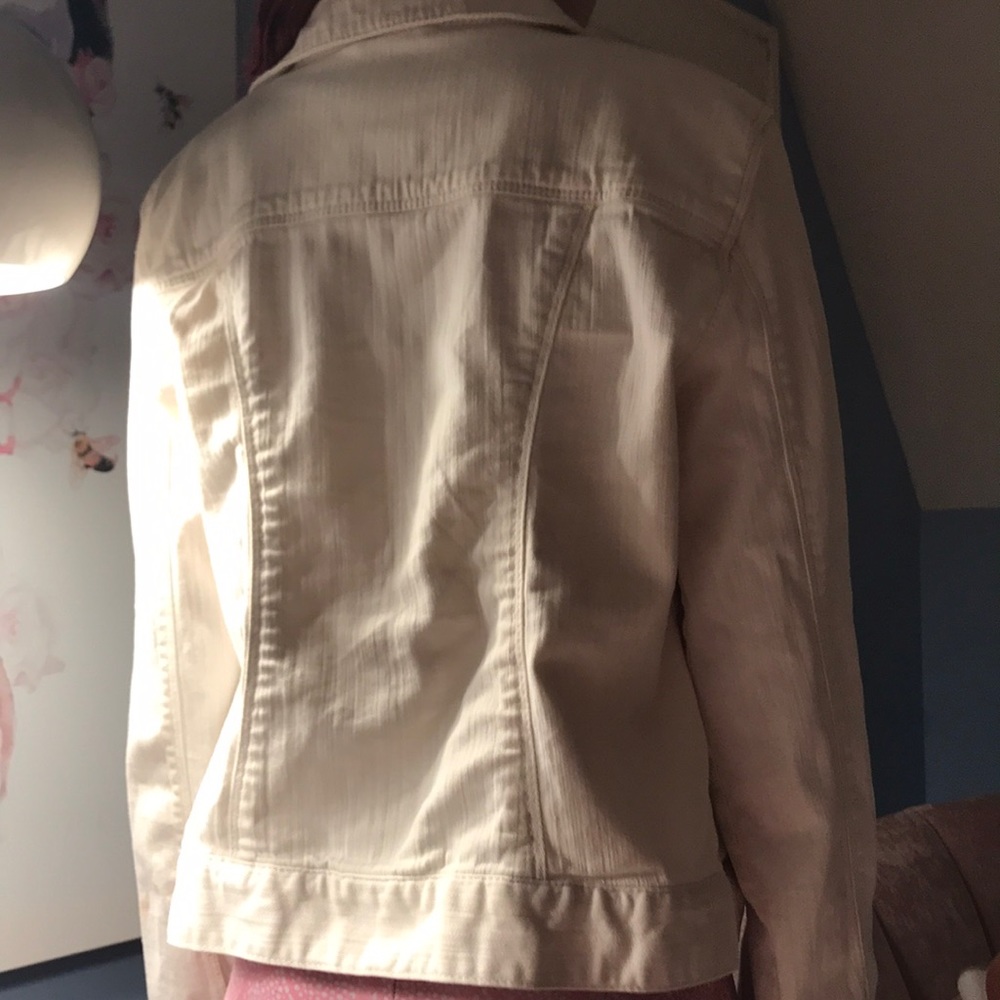 White Jean jacket - Picture 3 of 3